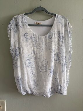 Gusy silk white floral blouse S